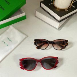 Picture of Bottega Veneta Sunglasses _SKUfw40664074fw